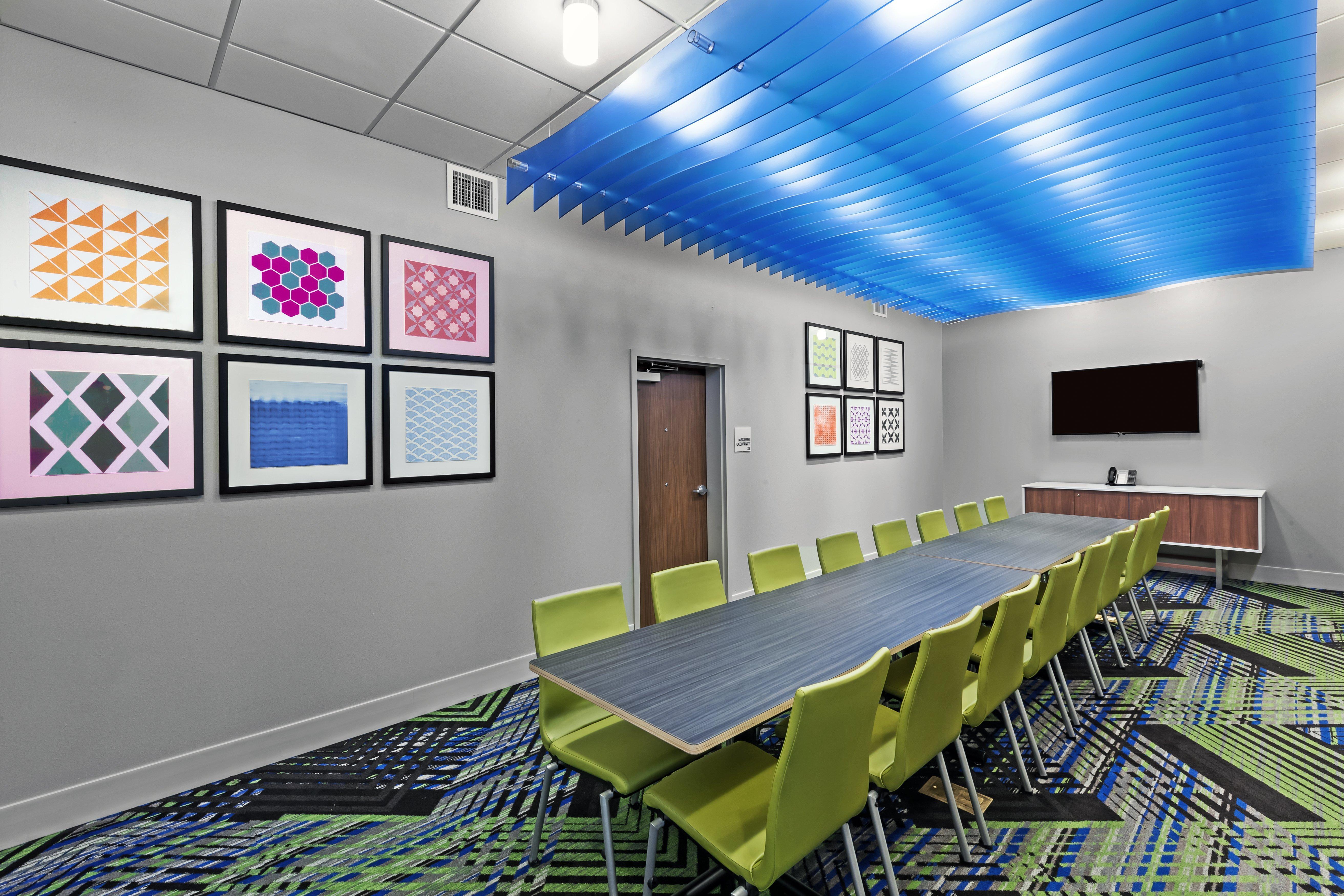 Holiday Inn Express And Suites Chanute By Ihg Exterior foto